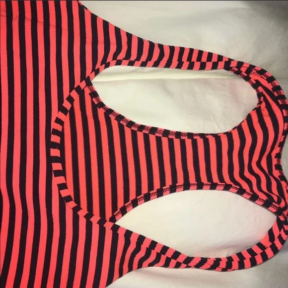 Cool Racer Back Tank - Picture 4 of 6